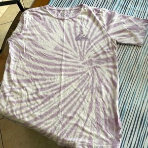 Quicksilver boys size 16 Tye Dye T-shirt super soft!!